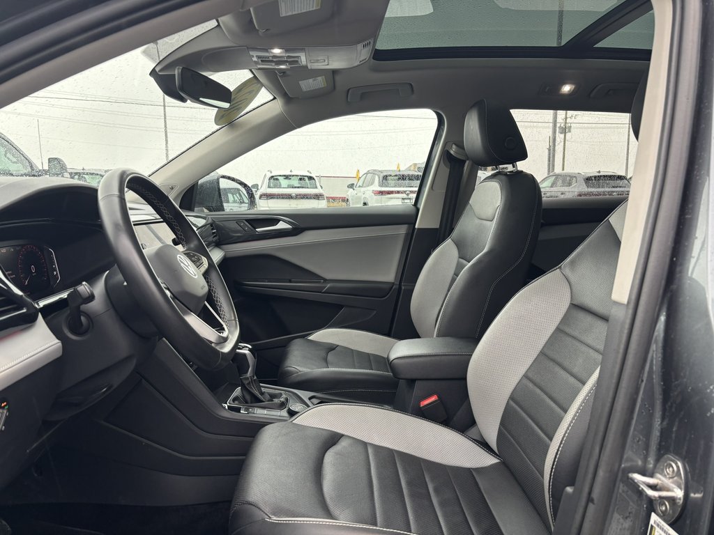 2022 Volkswagen Taos Highline 4MOTION in Saint-Georges, Quebec - 10 - w1024h768px