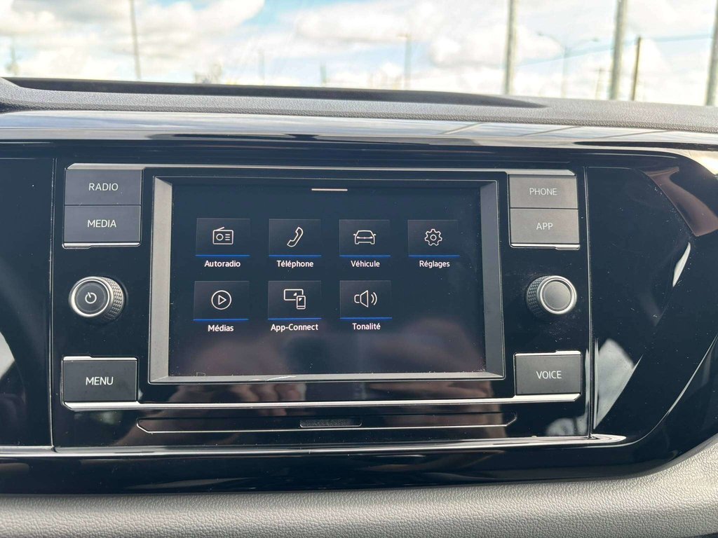 2022 Volkswagen Taos Trendline in Saint-Georges, Quebec - 14 - w1024h768px