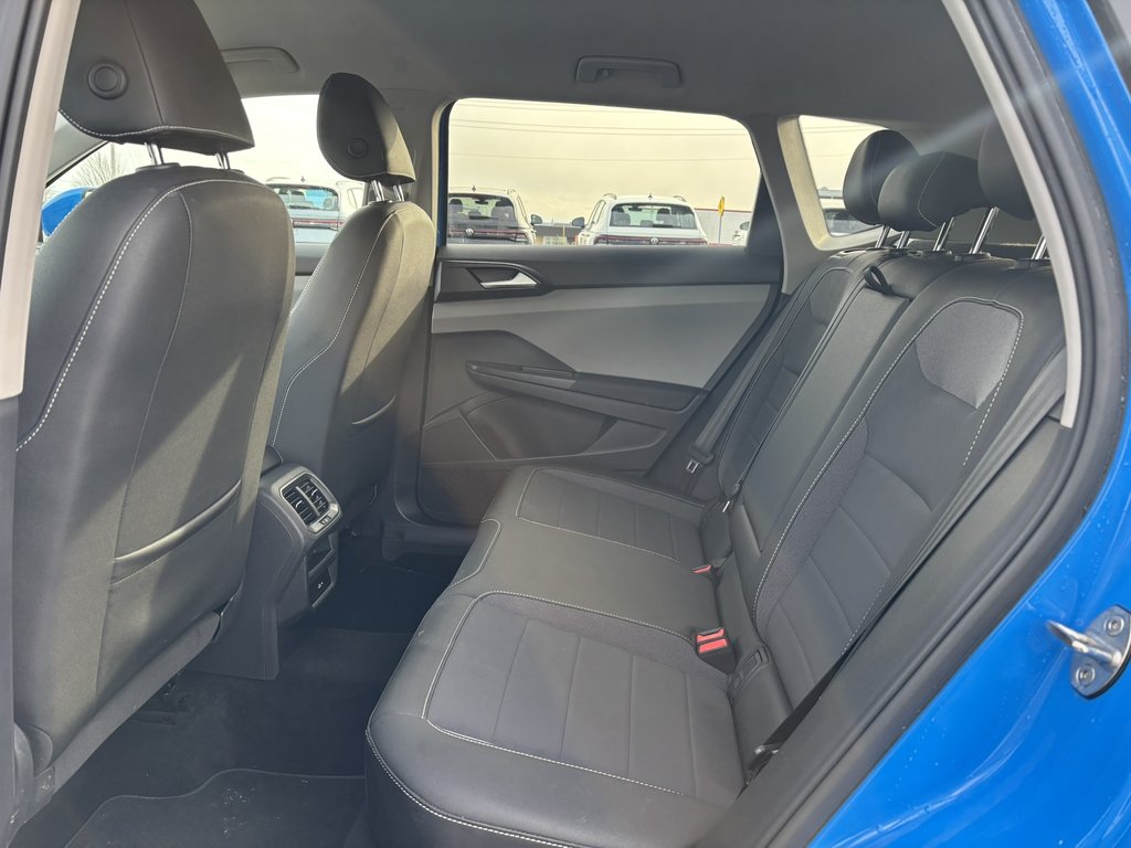 2023 Volkswagen Taos Comfortline FWD in Saint-Georges, Quebec - 9 - w1024h768px