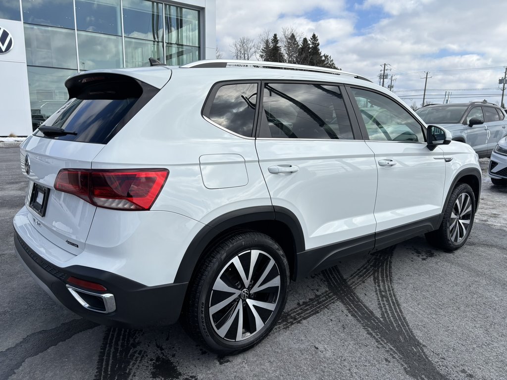 2023 Volkswagen Taos Comfortline 4MOTION -Ltd Avail- in Saint-Georges, Quebec - 8 - w1024h768px