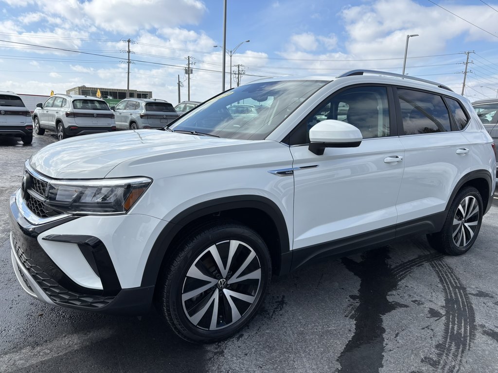 2023 Volkswagen Taos Comfortline 4MOTION -Ltd Avail- in Saint-Georges, Quebec - 4 - w1024h768px