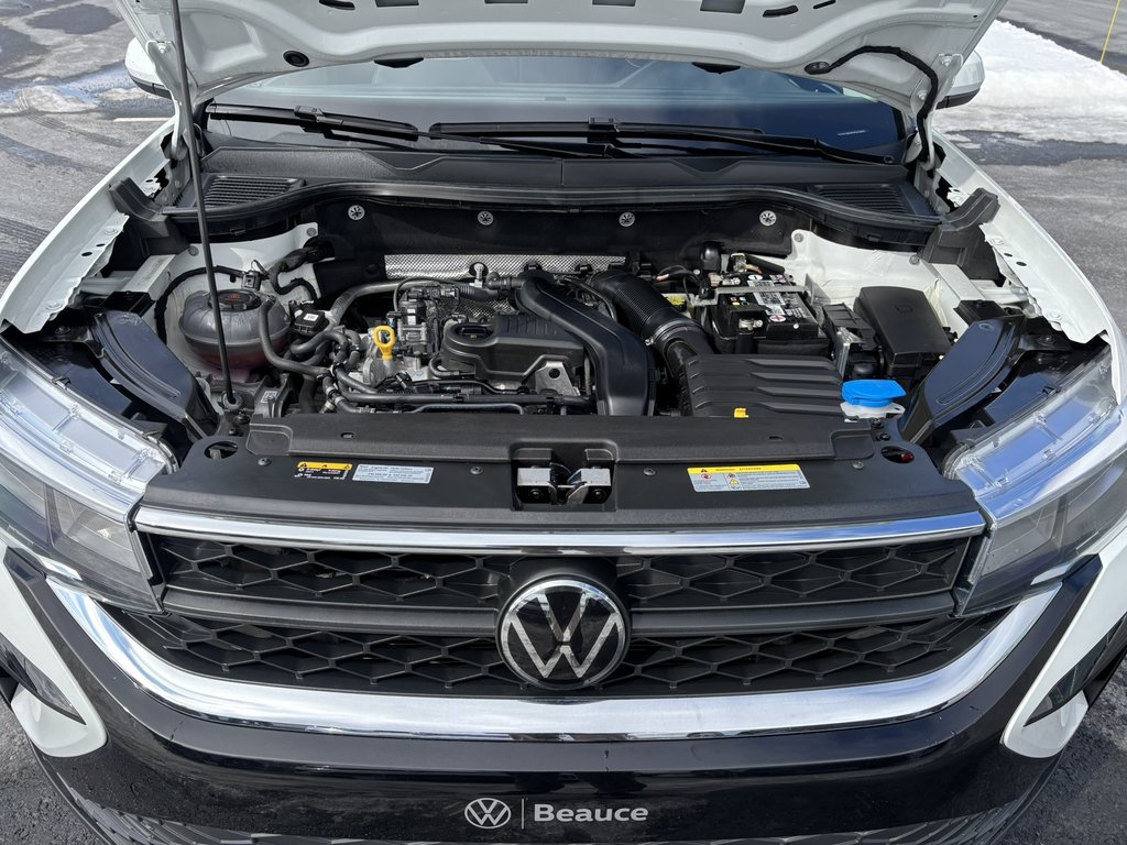2023 Volkswagen Taos Comfortline 4MOTION -Ltd Avail- in Saint-Georges, Quebec - 9 - w1024h768px