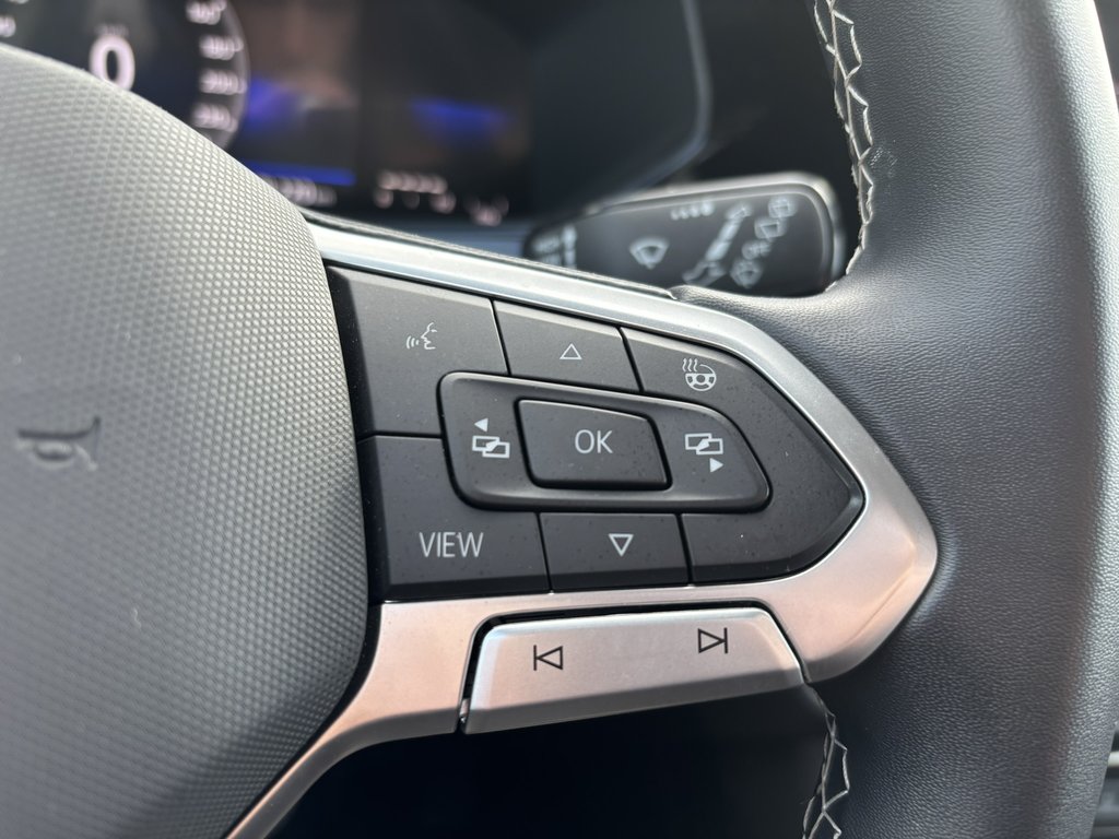 2023 Volkswagen Taos Comfortline 4MOTION -Ltd Avail- in Saint-Georges, Quebec - 17 - w1024h768px