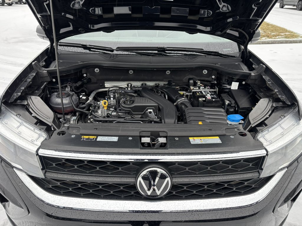 2023 Volkswagen Taos Trendline 4MOTION in Saint-Georges, Quebec - 9 - w1024h768px