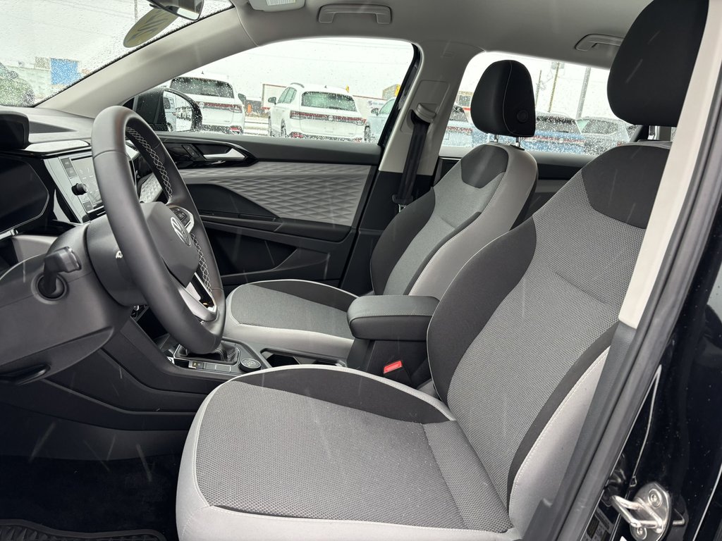 2023 Volkswagen Taos Trendline 4MOTION in Saint-Georges, Quebec - 11 - w1024h768px