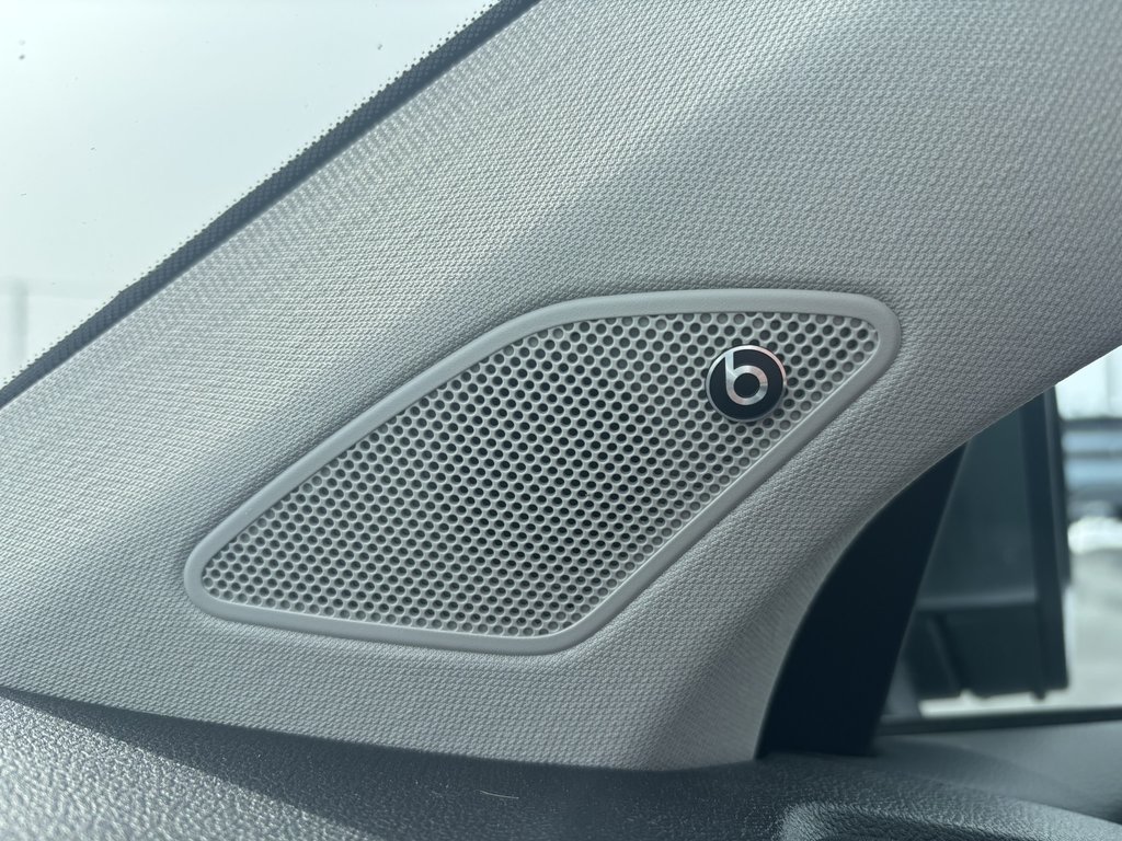 2023 Volkswagen Taos Highline 4MOTION in Saint-Georges, Quebec - 21 - w1024h768px