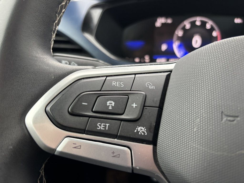 2023 Volkswagen Taos Comfortline 4MOTION -Ltd Avail- in Saint-Georges, Quebec - 15 - w1024h768px
