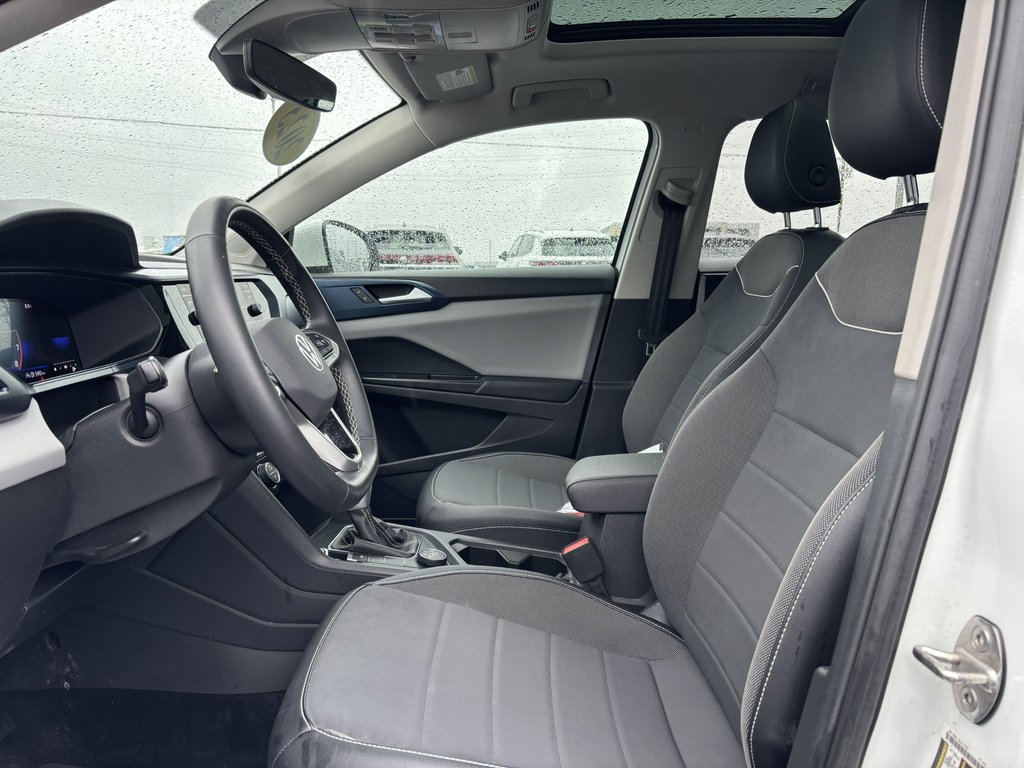 2023 Volkswagen Taos Comfortline 4MOTION -Ltd Avail- in Saint-Georges, Quebec - 10 - w1024h768px