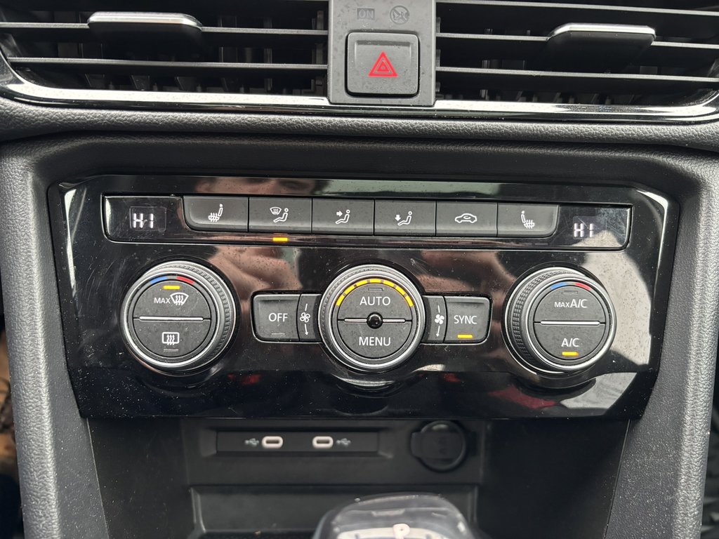 2023 Volkswagen Taos Comfortline 4MOTION -Ltd Avail- in Saint-Georges, Quebec - 18 - w1024h768px