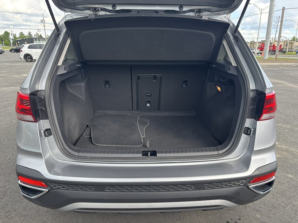 2023 Volkswagen Taos Comfortline 4MOTION -Ltd Avail- in Saint-Georges, Quebec - 7 - w1024h768px