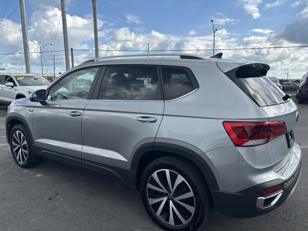 2023 Volkswagen Taos Comfortline 4MOTION -Ltd Avail- in Saint-Georges, Quebec - 5 - w1024h768px