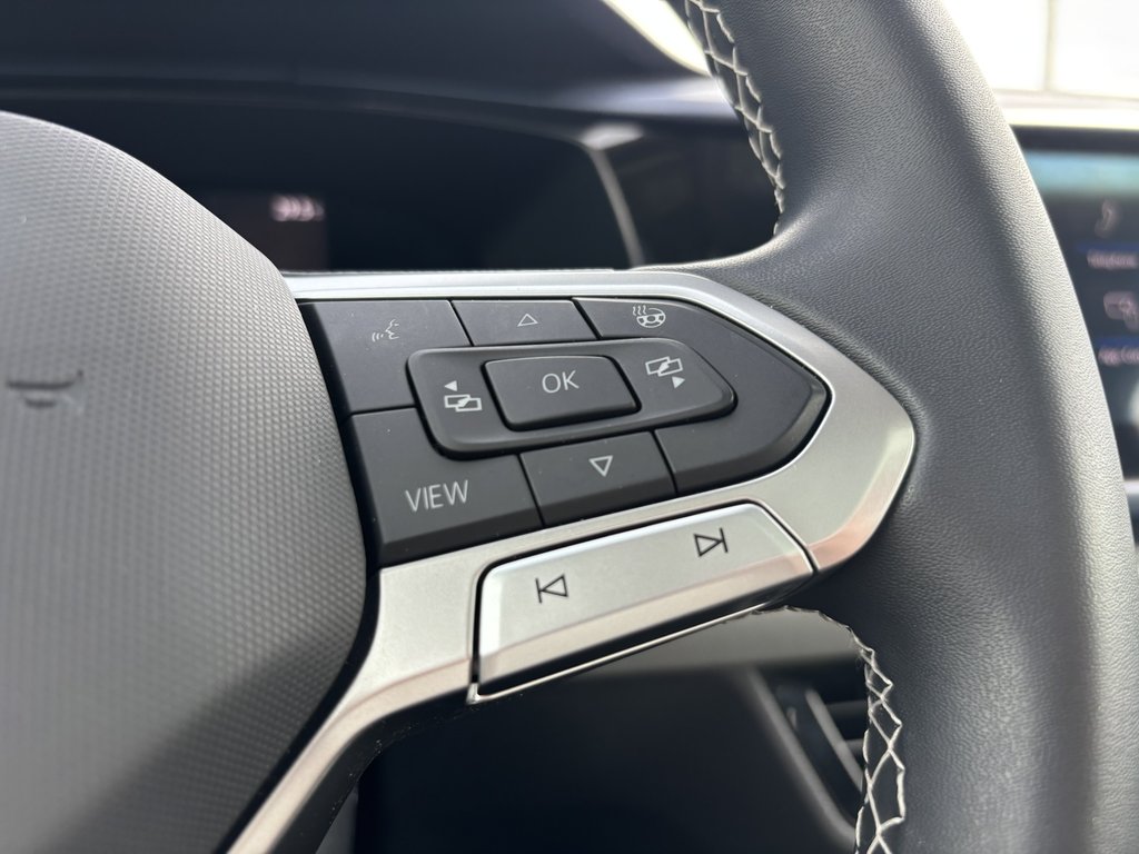 2023 Volkswagen Taos Comfortline 4MOTION in Saint-Georges, Quebec - 15 - w1024h768px