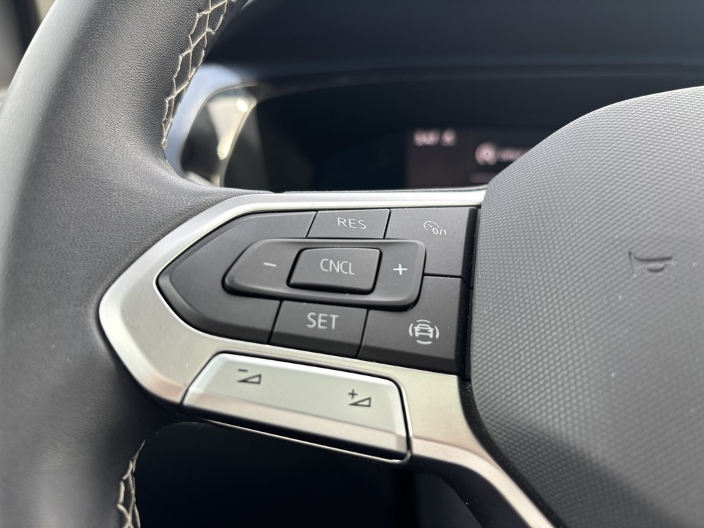 2023 Volkswagen Taos Comfortline 4MOTION in Saint-Georges, Quebec - 14 - w1024h768px