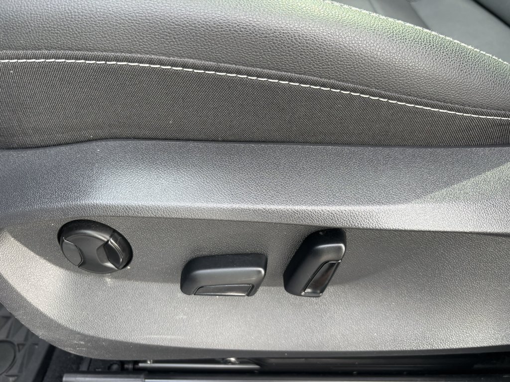 2023 Volkswagen Taos Comfortline 4MOTION in Saint-Georges, Quebec - 12 - w1024h768px