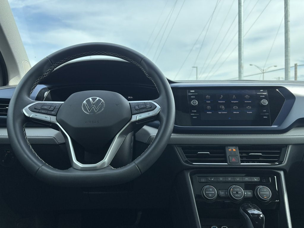 2023 Volkswagen Taos Comfortline 4MOTION in Saint-Georges, Quebec - 13 - w1024h768px