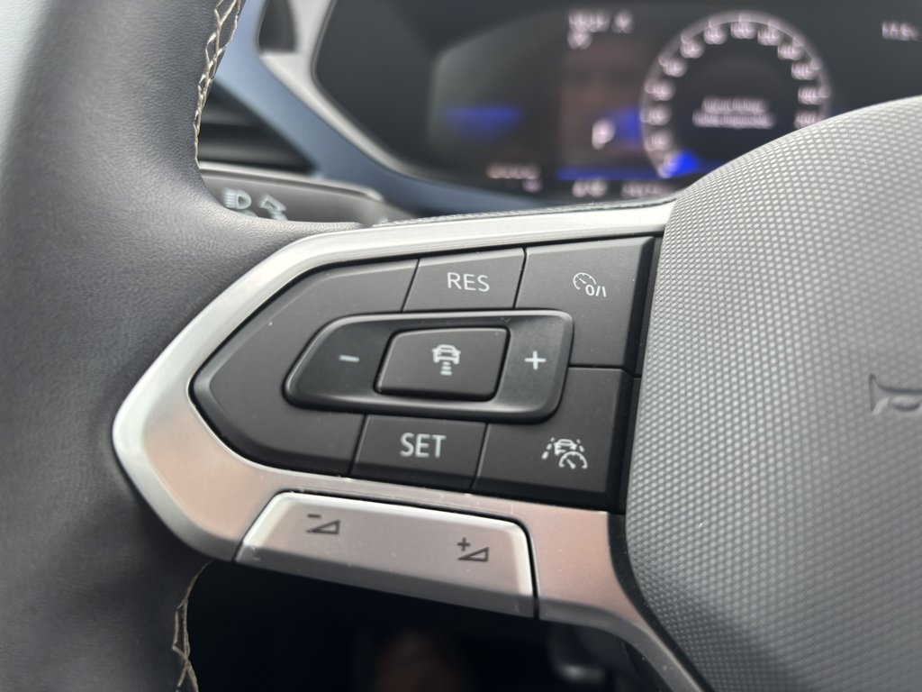2023 Volkswagen Taos Comfortline 4MOTION -Ltd Avail- in Saint-Georges, Quebec - 14 - w1024h768px