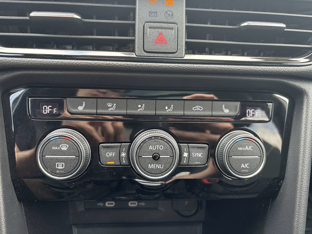 2023 Volkswagen Taos Comfortline 4MOTION -Ltd Avail- in Saint-Georges, Quebec - 18 - w1024h768px