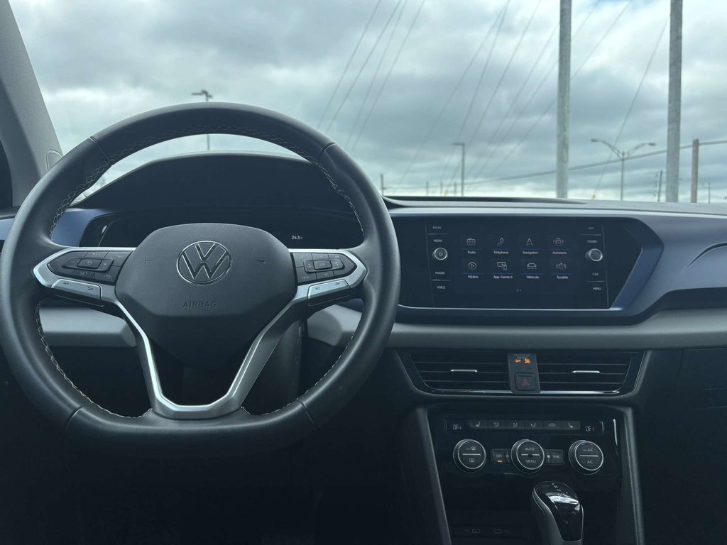 2023 Volkswagen Taos Comfortline 4MOTION -Ltd Avail- in Saint-Georges, Quebec - 13 - w1024h768px