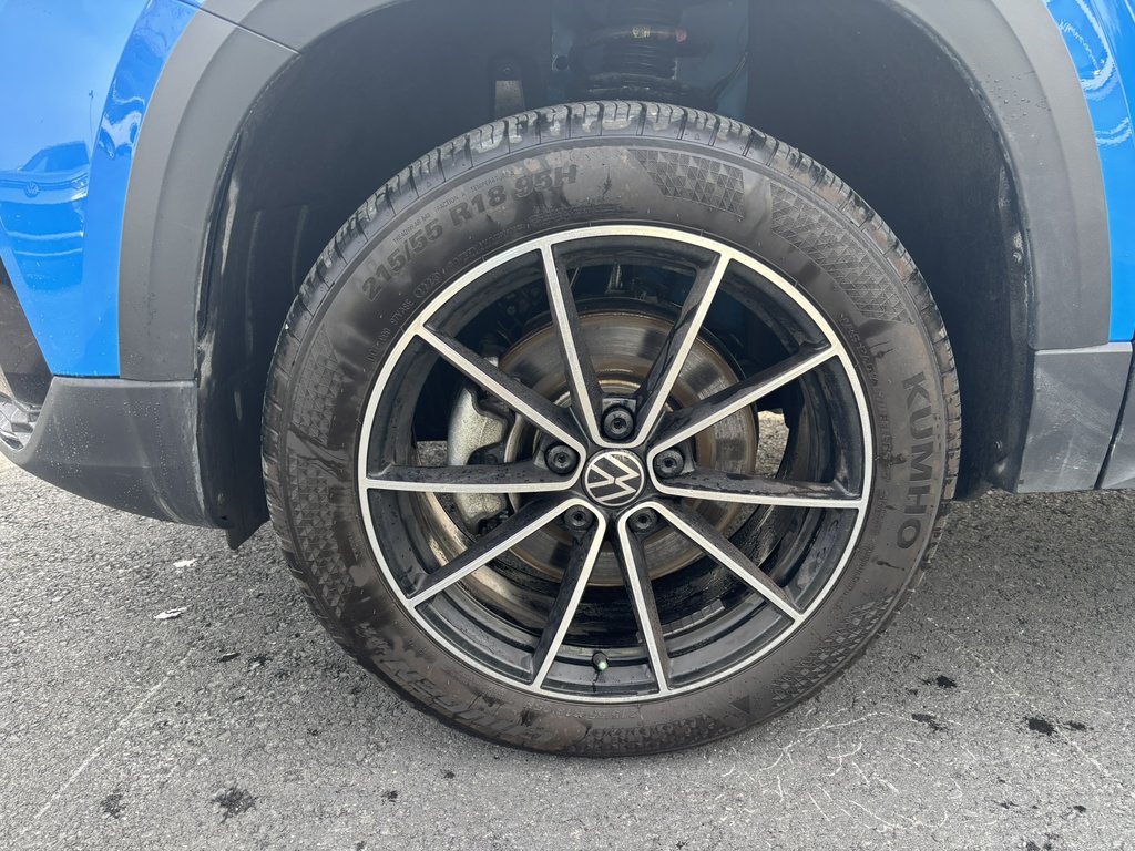 Volkswagen Taos Highline 4MOTION 2024 à Saint-Georges, Québec - 9 - w1024h768px