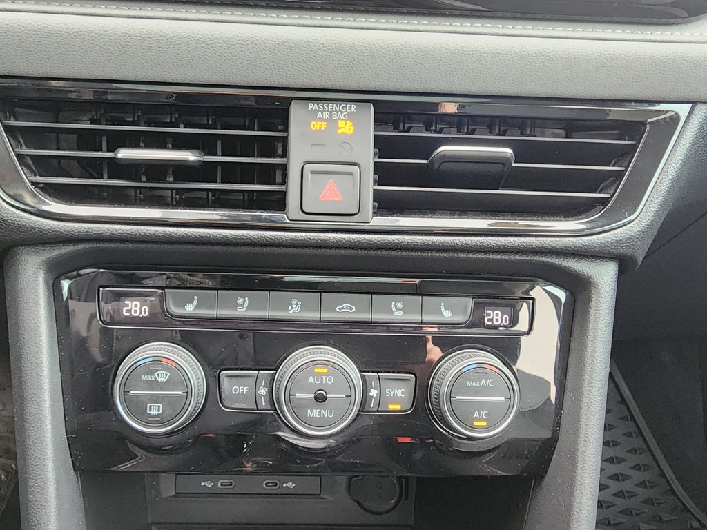 Volkswagen Taos Highline 4MOTION 2024 à Saint-Georges, Québec - 19 - w1024h768px