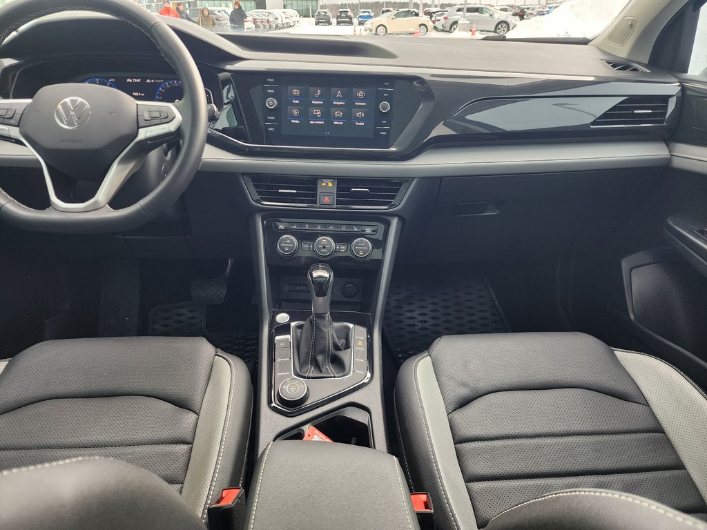 Volkswagen Taos Highline 4MOTION 2024 à Saint-Georges, Québec - 14 - w1024h768px