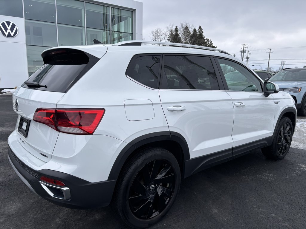 2024 Volkswagen Taos Highline 4MOTION in Saint-Georges, Quebec - 7 - w1024h768px