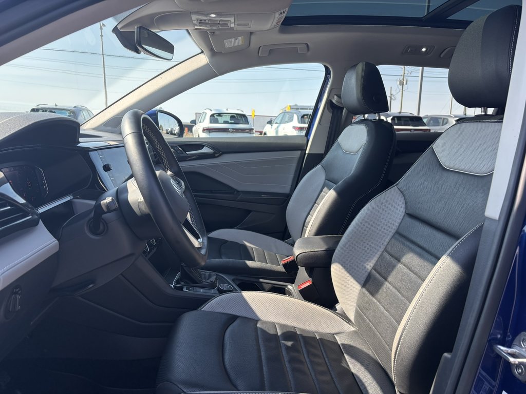 2024 Volkswagen Taos Highline 4MOTION in Saint-Georges, Quebec - 11 - w1024h768px