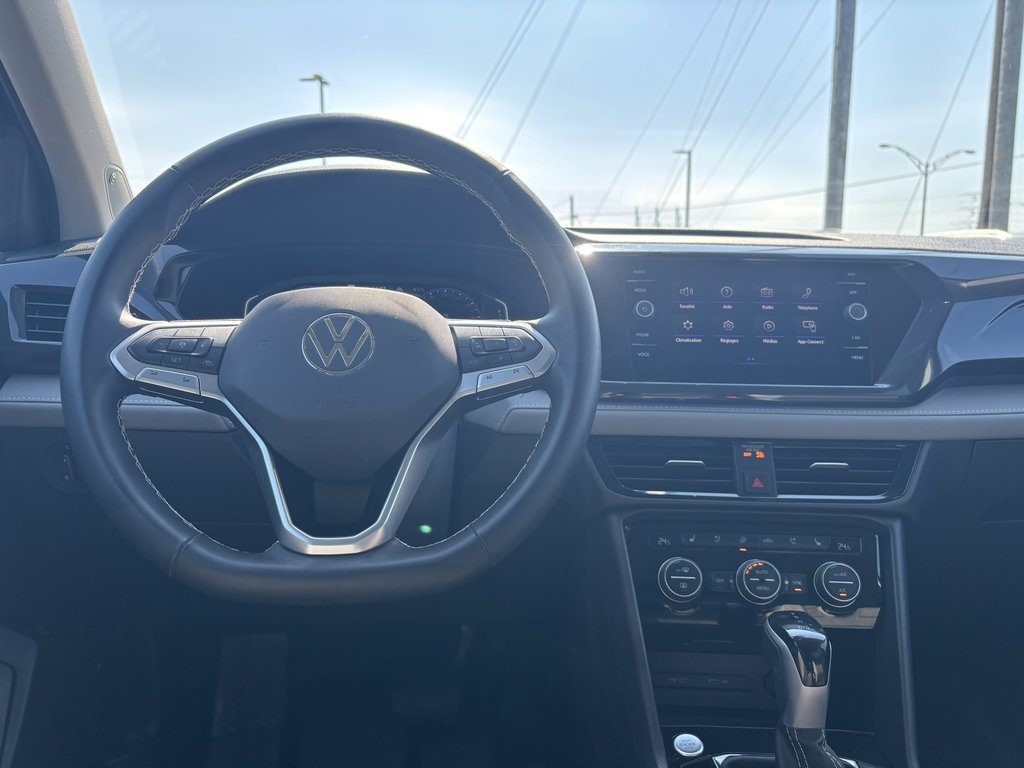 2024 Volkswagen Taos Highline 4MOTION in Saint-Georges, Quebec - 14 - w1024h768px
