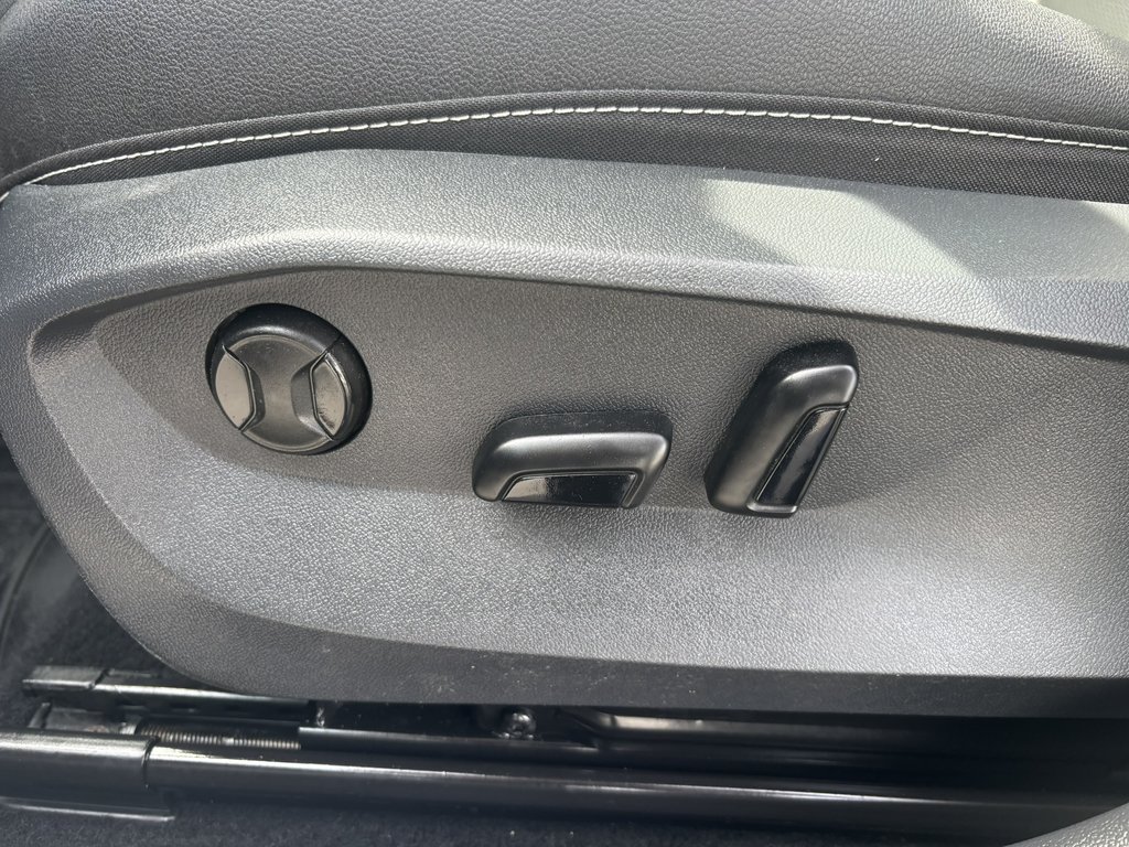 2024 Volkswagen Taos Highline 4MOTION in Saint-Georges, Quebec - 14 - w1024h768px