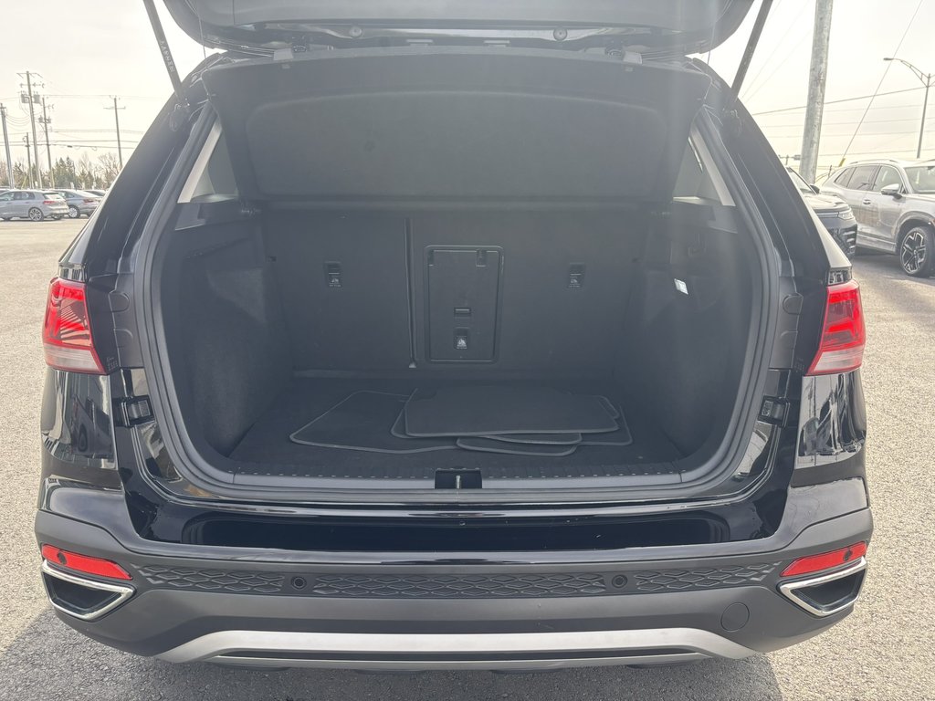 2024 Volkswagen Taos Highline 4MOTION in Saint-Georges, Quebec - 7 - w1024h768px