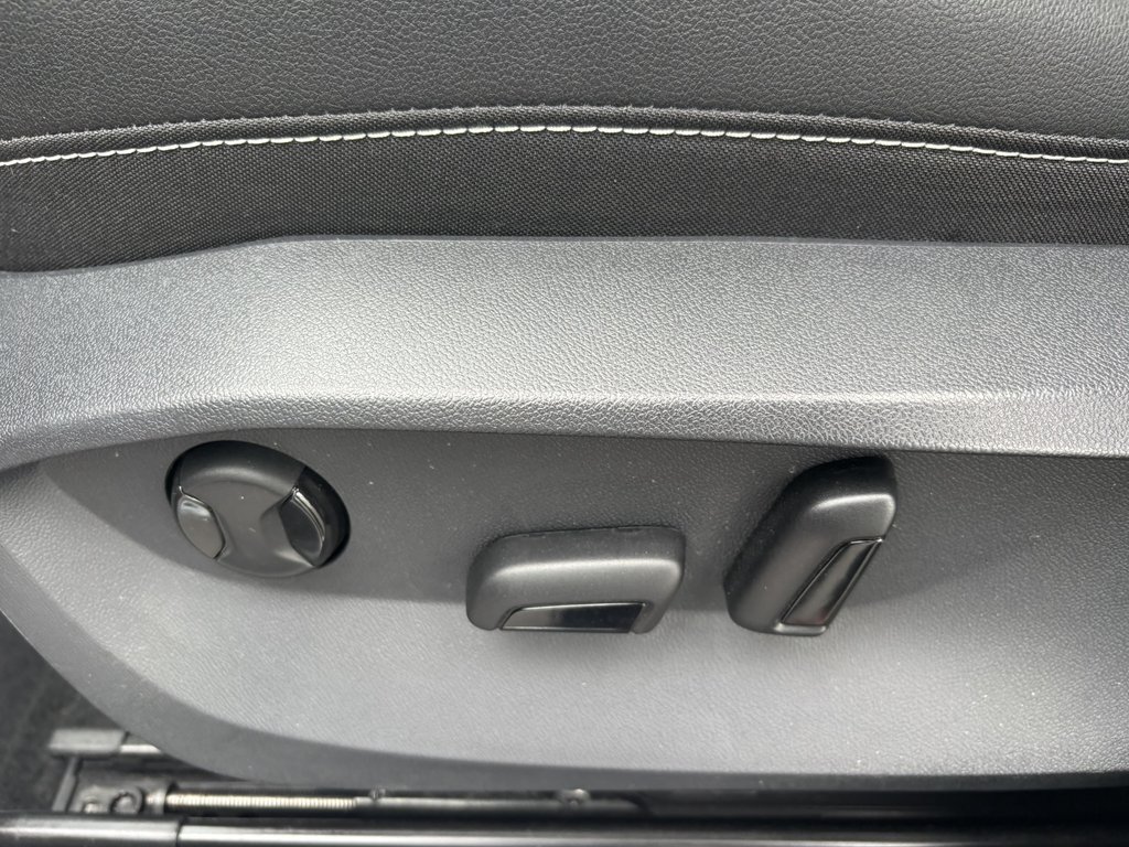 2024 Volkswagen Taos Highline 4MOTION in Saint-Georges, Quebec - 12 - w1024h768px