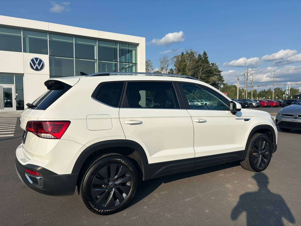 2024 Volkswagen Taos Comfortline FWD in Saint-Georges, Quebec - 8 - w1024h768px