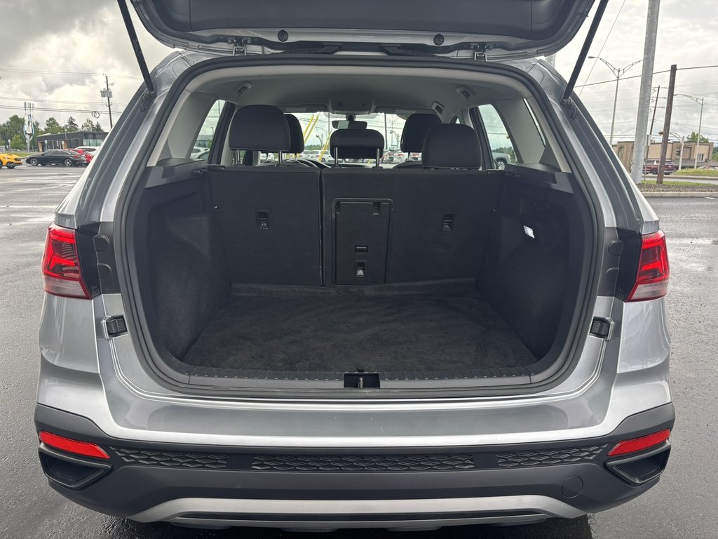 Volkswagen Taos Trendline 4MOTION 2024 à Saint-Georges, Québec - 7 - w1024h768px