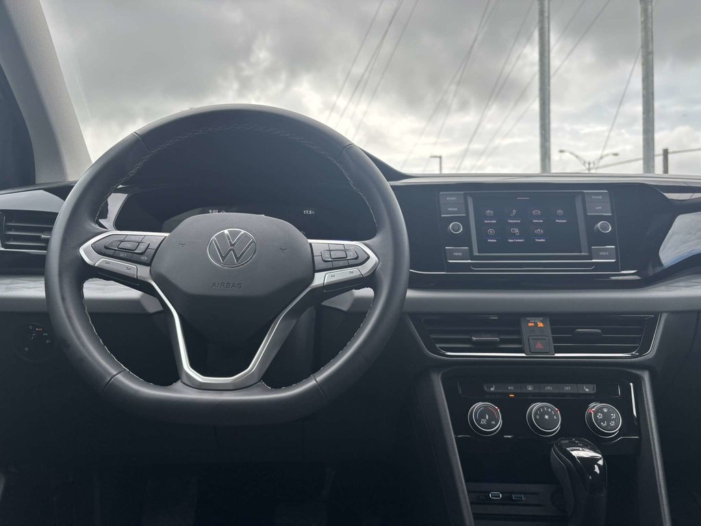 2024 Volkswagen Taos Trendline 4MOTION in Saint-Georges, Quebec - 11 - w1024h768px