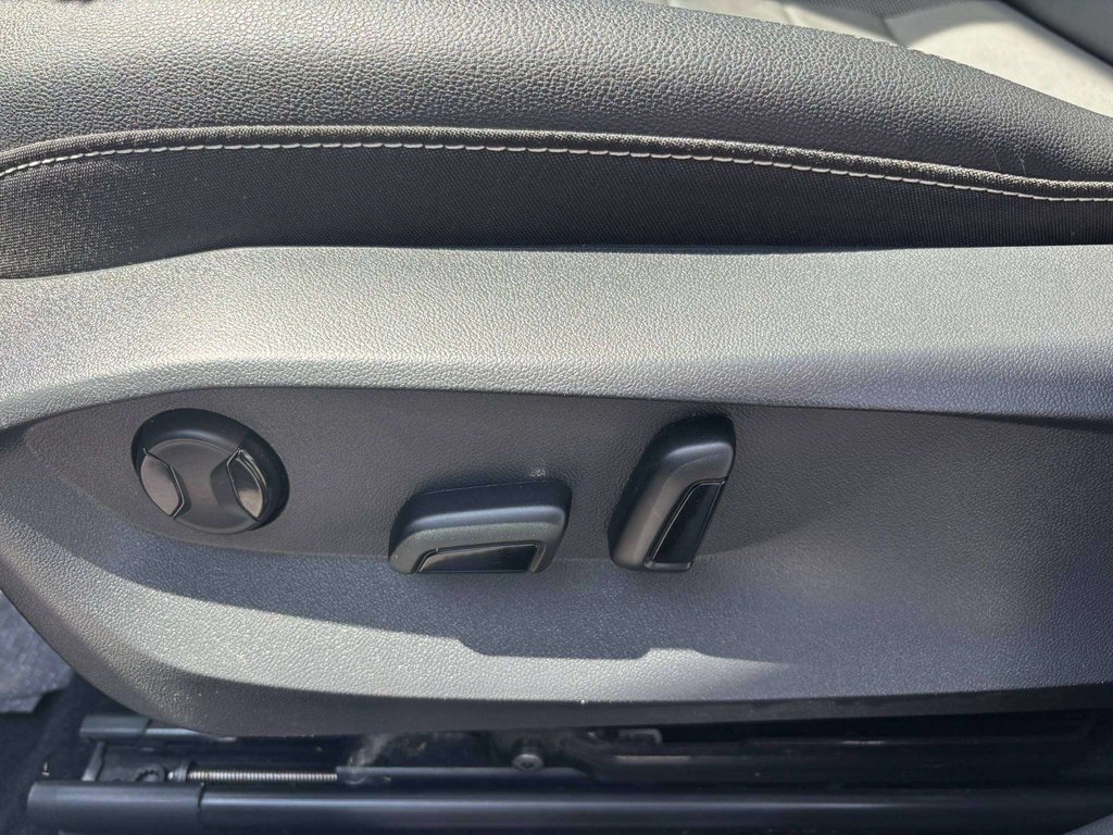 2024 Volkswagen Taos Comfortline 4MOTION in Saint-Georges, Quebec - 11 - w1024h768px