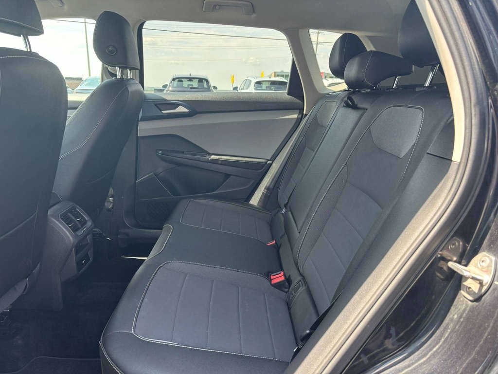 2024 Volkswagen Taos Comfortline 4MOTION in Saint-Georges, Quebec - 9 - w1024h768px