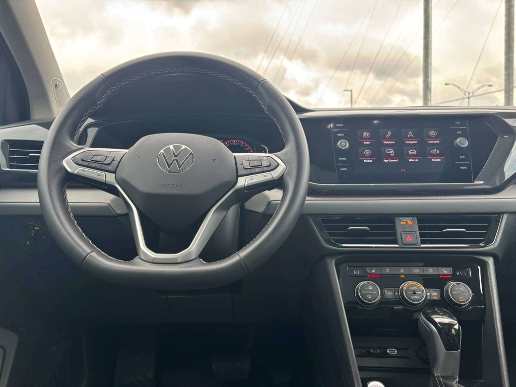 2024 Volkswagen Taos Highline in Saint-Georges, Quebec - 13 - w1024h768px