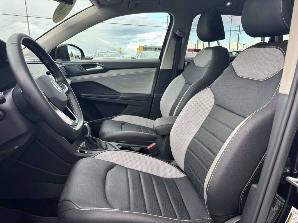 2024 Volkswagen Taos Highline in Saint-Georges, Quebec - 10 - w1024h768px