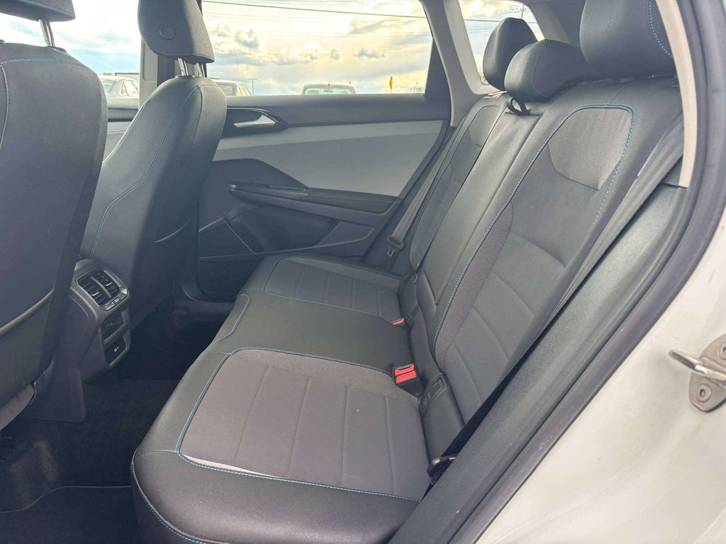 Volkswagen Taos Comfortline Black Edition 2024 à Saint-Georges, Québec - 8 - w1024h768px