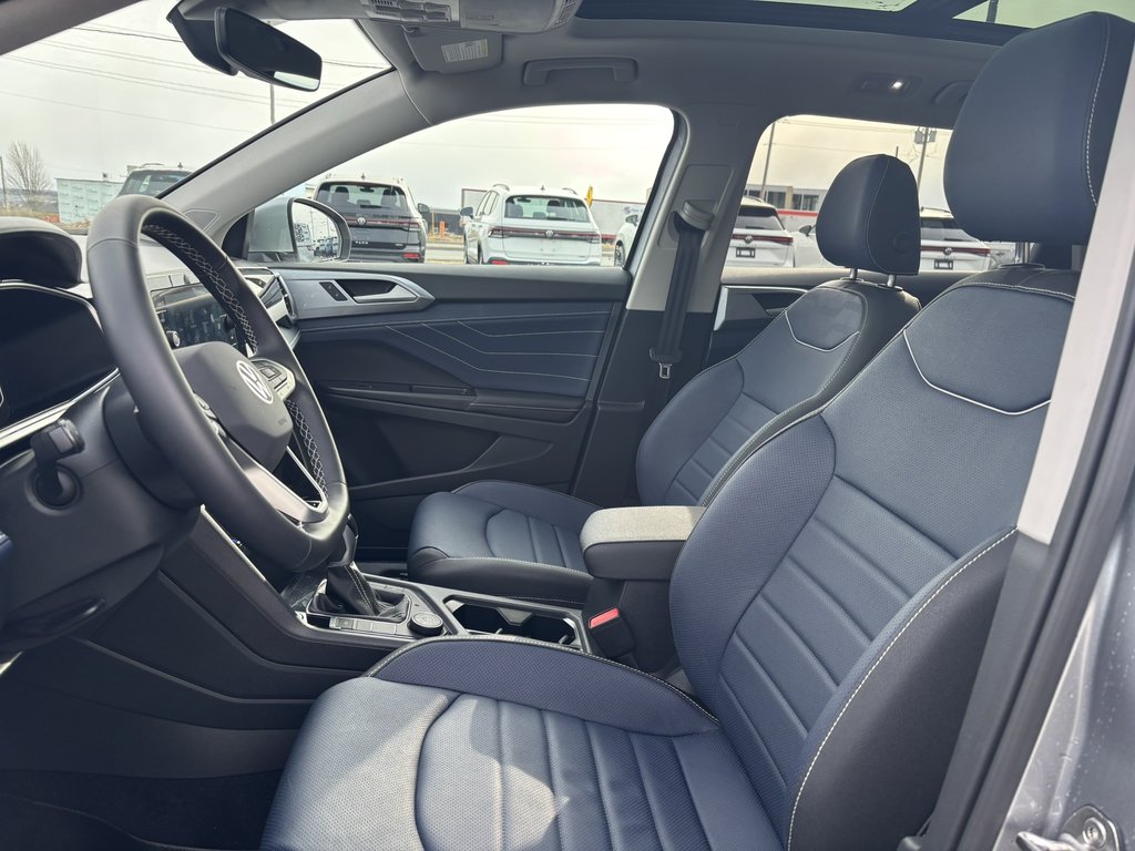 Volkswagen Taos Highline 4MOTION 2025 à Saint-Georges, Québec - 10 - w1024h768px