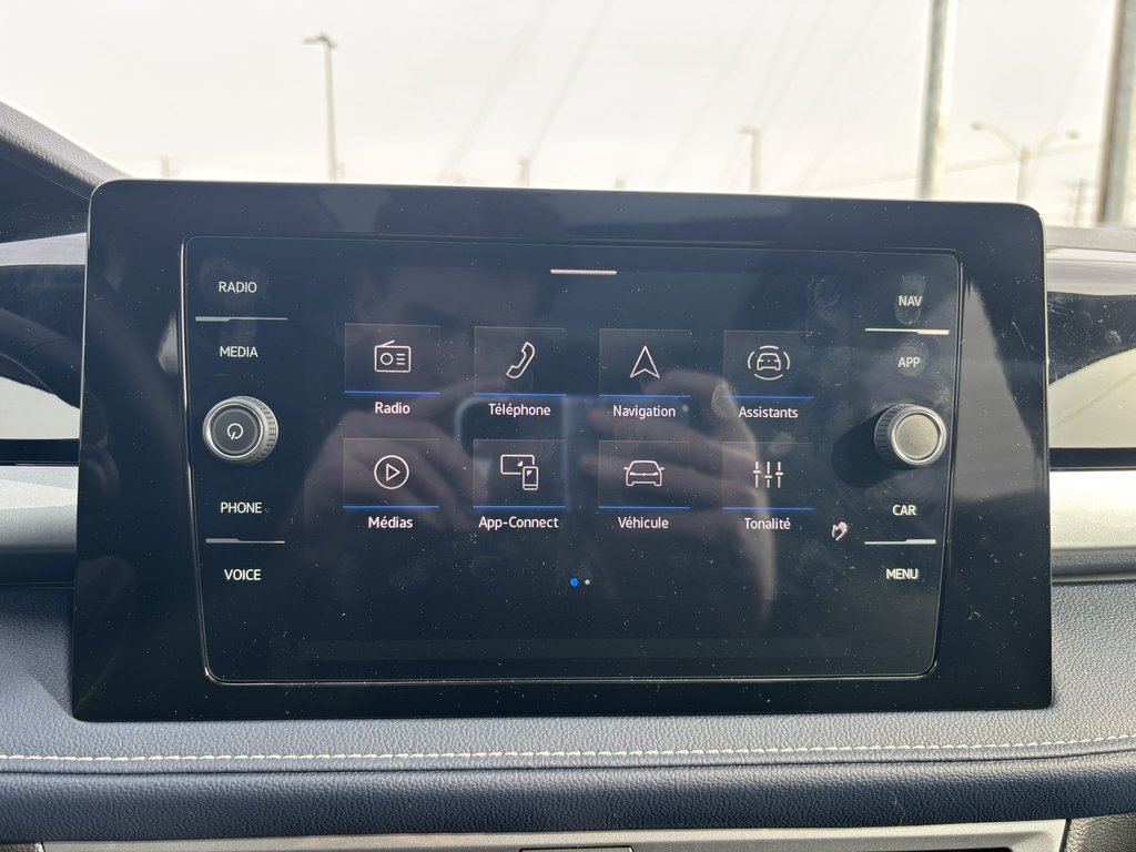 Volkswagen Taos Highline 4MOTION 2025 à Saint-Georges, Québec - 17 - w1024h768px