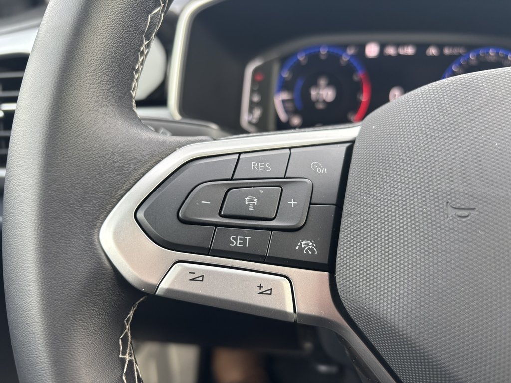 Volkswagen Taos Highline 4MOTION 2025 à Saint-Georges, Québec - 15 - w1024h768px