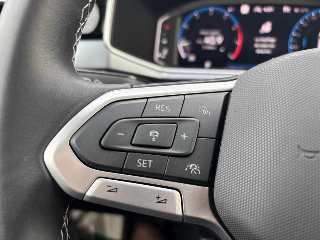 2025 Volkswagen Taos Highline 4MOTION in Saint-Georges, Quebec - 16 - w1024h768px