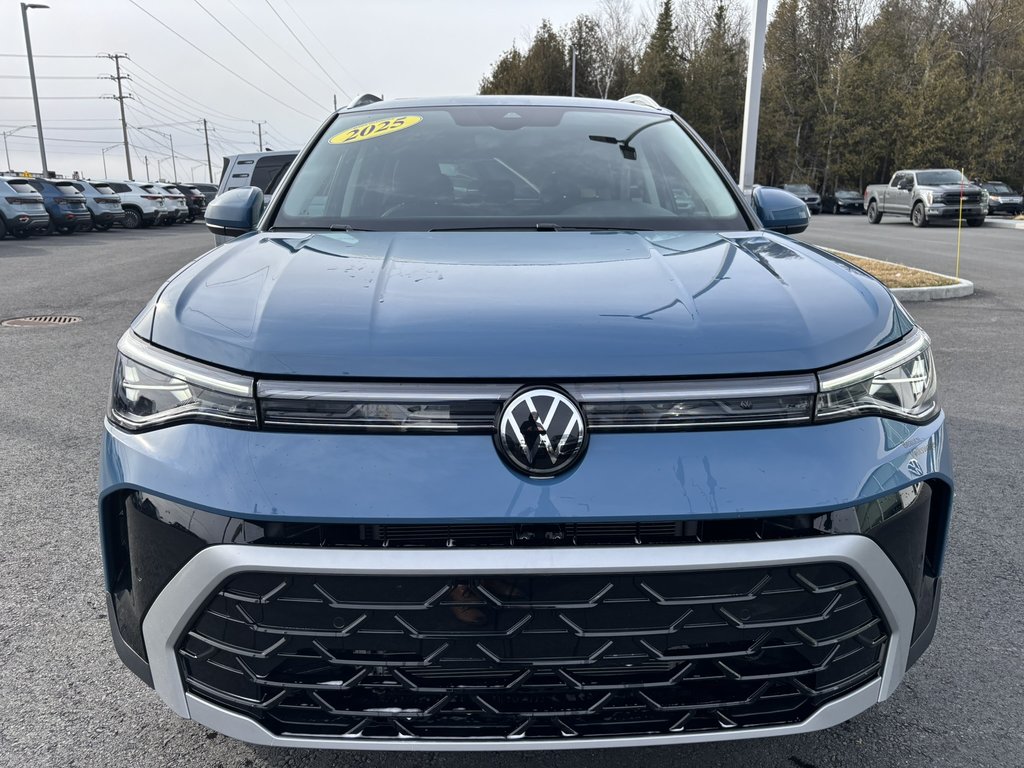 2025 Volkswagen Taos Highline 4MOTION in Saint-Georges, Quebec - 3 - w1024h768px