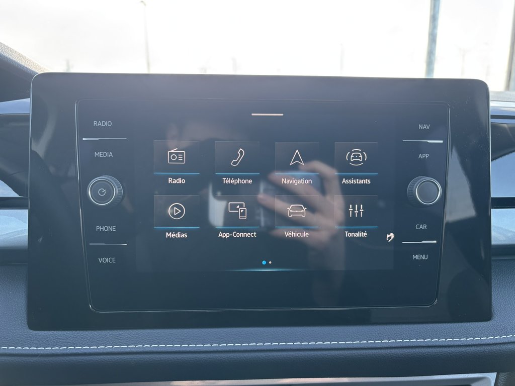 Volkswagen Taos Highline 4MOTION 2025 à Saint-Georges, Québec - 16 - w1024h768px