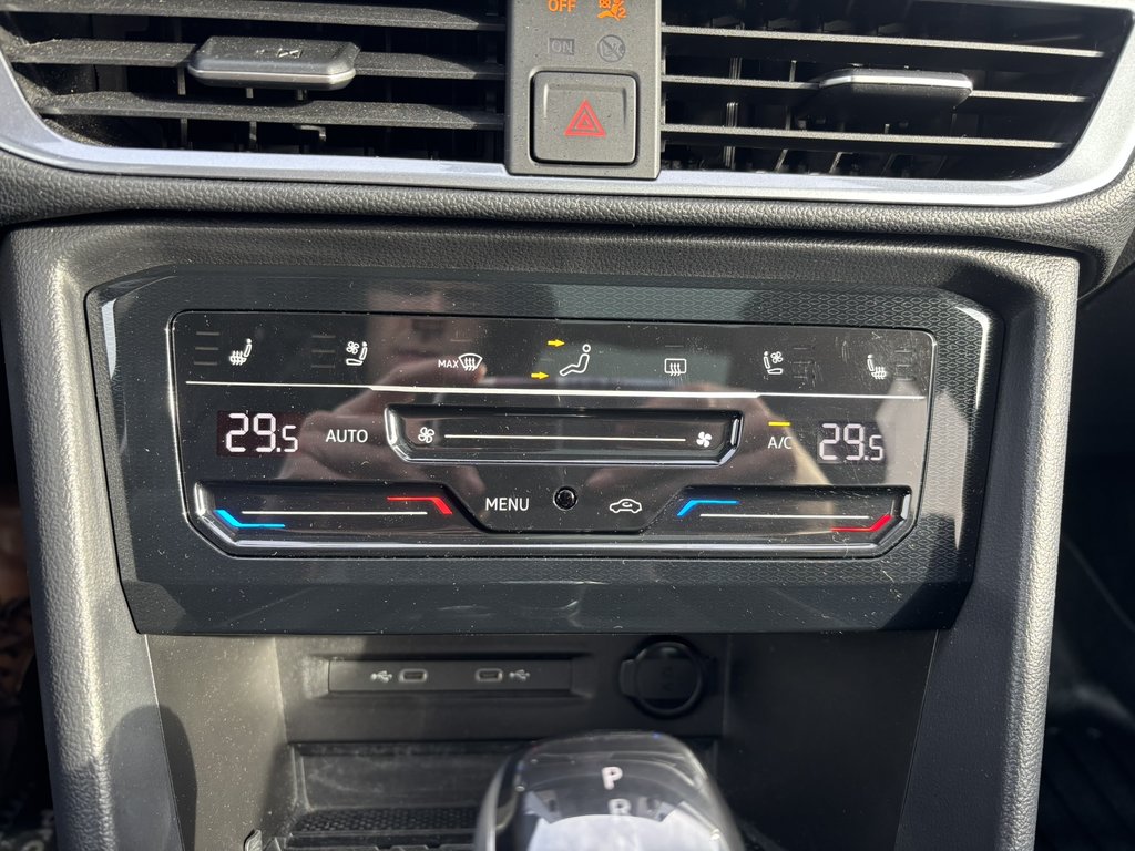 2025 Volkswagen Taos Highline 4MOTION in Saint-Georges, Quebec - 19 - w1024h768px