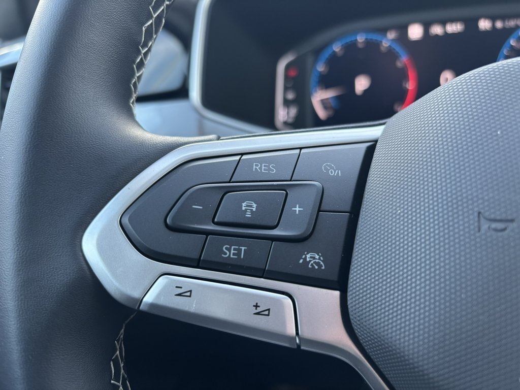 Volkswagen Taos Highline 4MOTION 2025 à Saint-Georges, Québec - 17 - w1024h768px