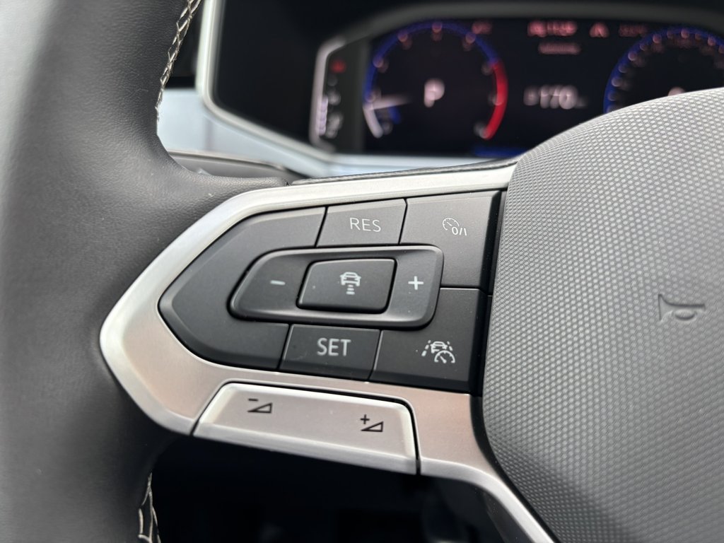 2025 Volkswagen Taos Comfortline 4MOTION in Saint-Georges, Quebec - 14 - w1024h768px