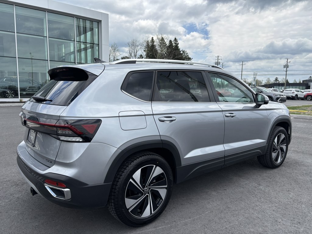 2025 Volkswagen Taos Comfortline 4MOTION in Saint-Georges, Quebec - 8 - w1024h768px