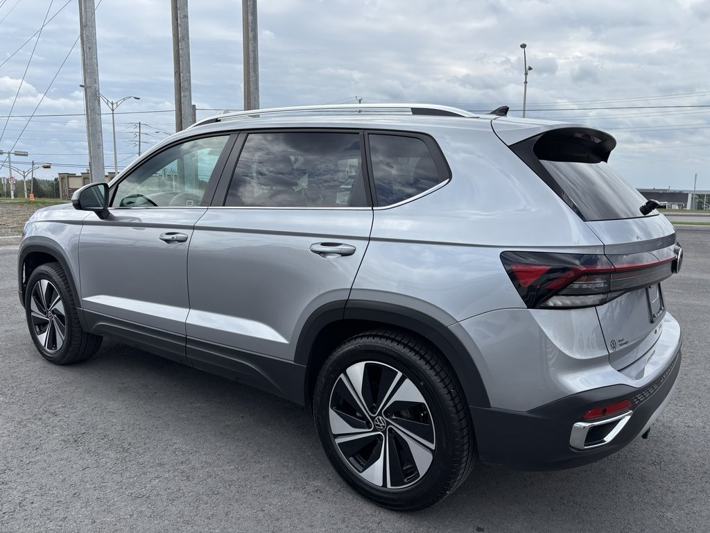 2025 Volkswagen Taos Comfortline 4MOTION in Saint-Georges, Quebec - 5 - w1024h768px